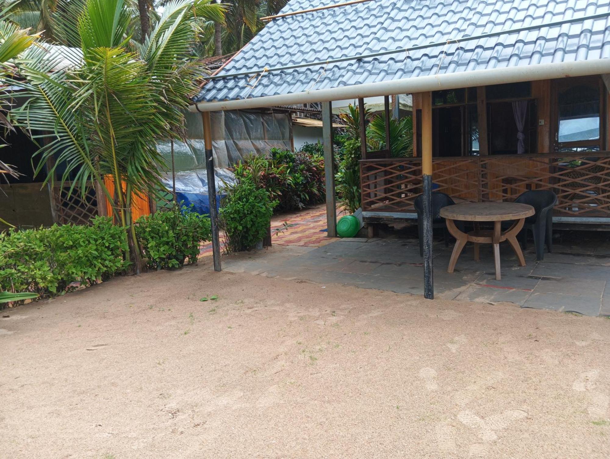 Monsoon Agonda Exterior foto