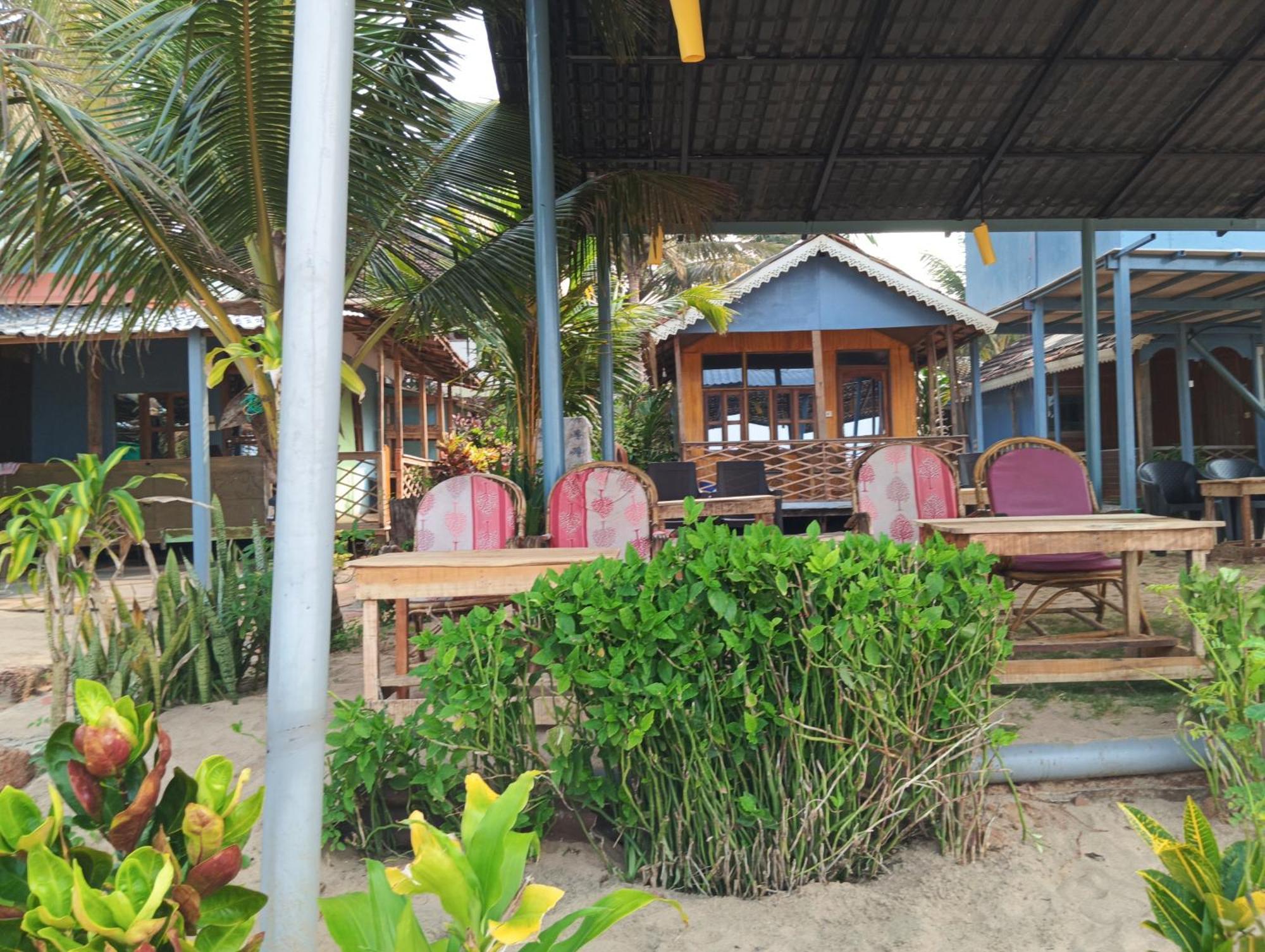 Monsoon Agonda Exterior foto
